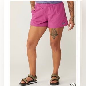 Patagonia Barely Baggies Pink Shorts Sz L